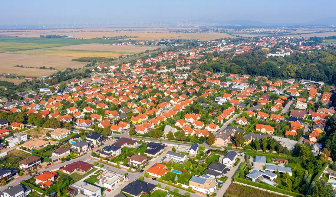 Klidné bydlení v okrajové části Bratislavy, Rusovce